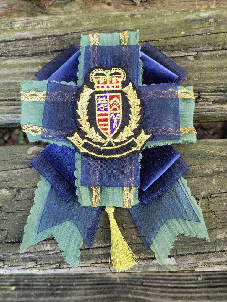 Royal Crest Rosette
