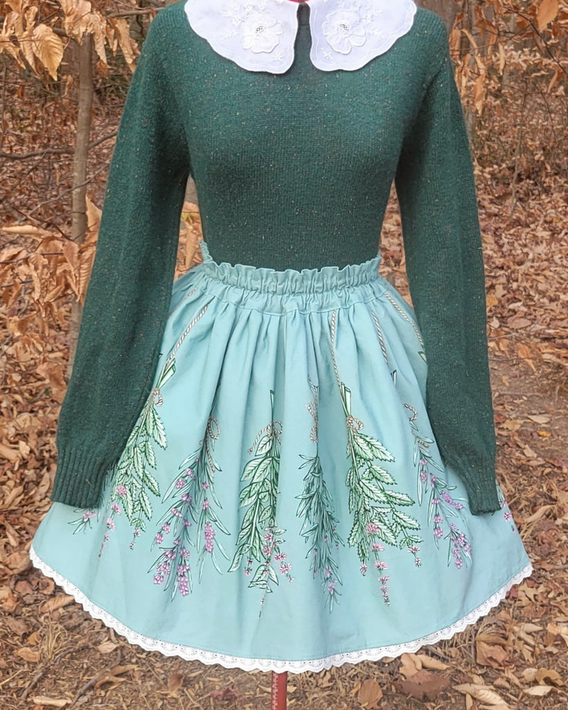 Shorter Herb Garden skirt